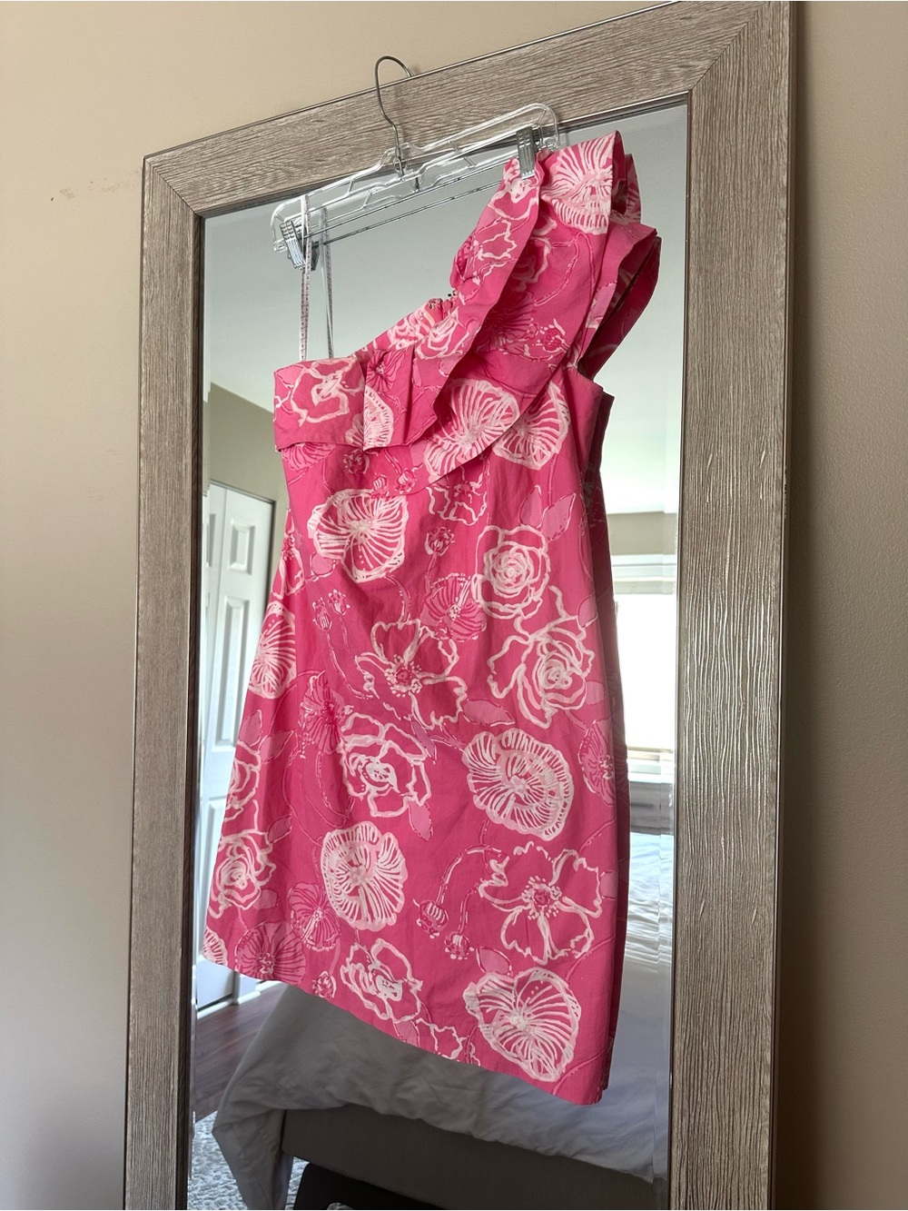 Lilly Pulitzer Pink And White Floral One Shoulder Ruffle Shift Dress Size Medium